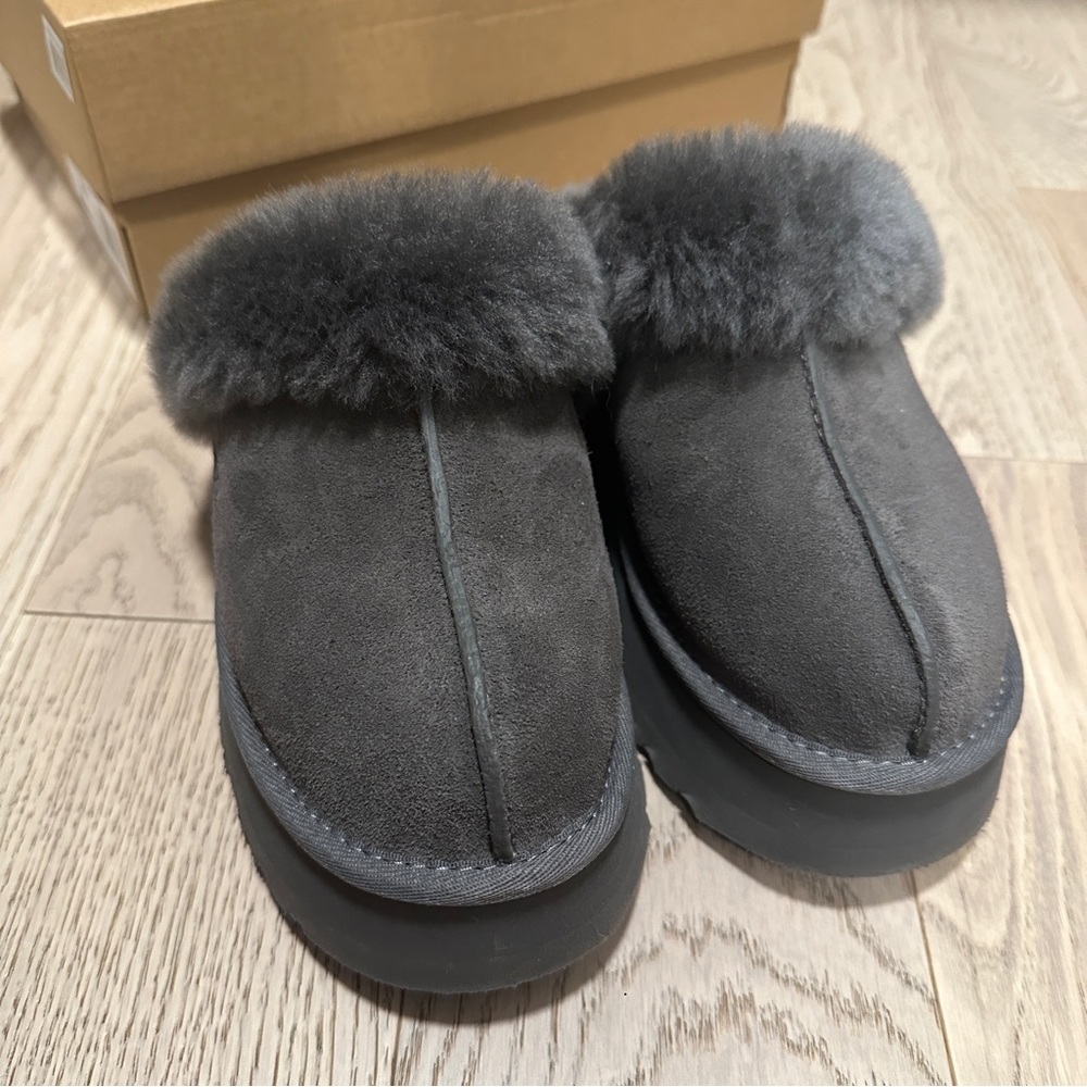 Ugg Slippers Platform. - image 6